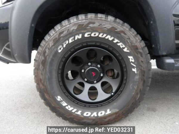 Used 2005 AT toyota hilux-surf TRN215W Image[25]