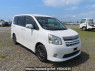 Used 2007 AT toyota noah ZRR70W Image[0]