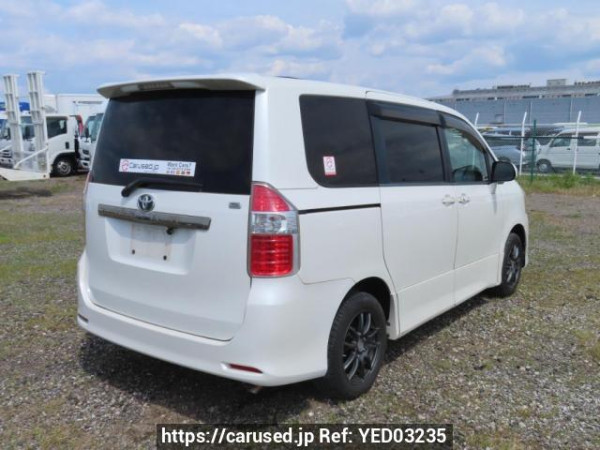 Used 2007 AT toyota noah ZRR70W Image[6]