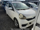Daihatsu Mira e:S LA300S