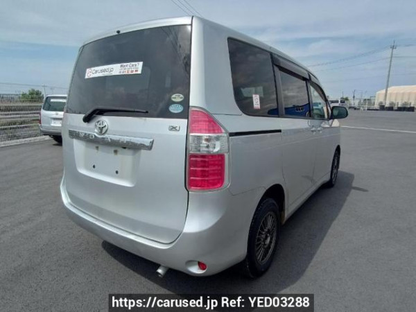 Used 2007 AT toyota noah ZRR75G Image[6]