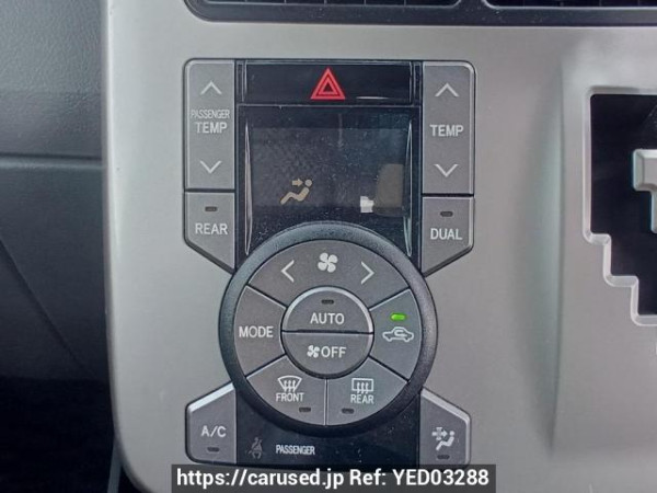 Used 2007 AT toyota noah ZRR75G Image[25]