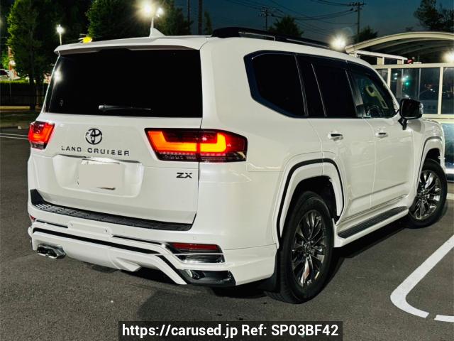Buy Used 2023 Toyota Land Cruiser VJA300W (SP03BF42) - Carused.jp