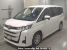 Toyota Noah MZRA90W