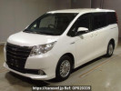 Toyota Noah ZWR80G