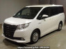 Used 2015 AT toyota noah ZWR80G Image[0]