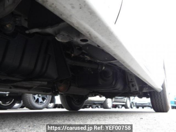 Used 2006 AT toyota regiusace-van KDH200V Image[35]