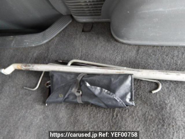 Used 2006 AT toyota regiusace-van KDH200V Image[37]