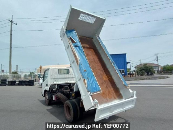 Used 2004 MT toyota dyna-truck XZU321D Image[14]
