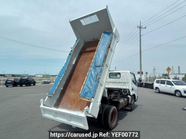 Used 2004 MT toyota dyna-truck XZU321D Image[16]