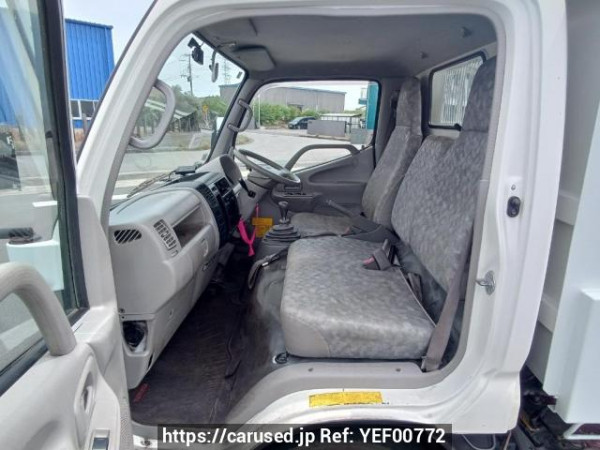 Used 2004 MT toyota dyna-truck XZU321D Image[23]