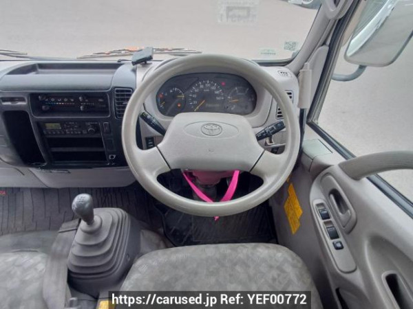 Used 2004 MT toyota dyna-truck XZU321D Image[26]