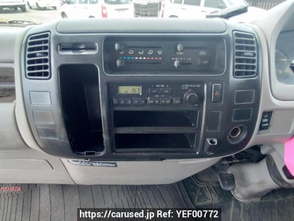 Used 2004 MT toyota dyna-truck XZU321D Image[29]