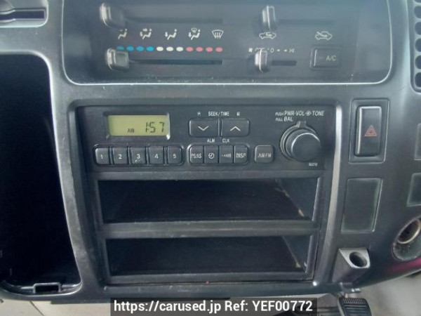 Used 2004 MT toyota dyna-truck XZU321D Image[30]