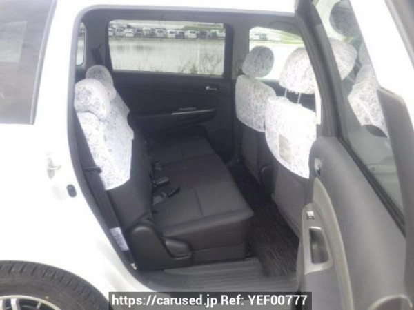 Used 2003 AT toyota wish ZNE10G Image[13]
