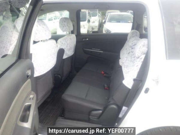 Used 2003 AT toyota wish ZNE10G Image[14]