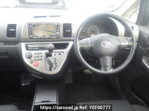 Used 2003 AT toyota wish ZNE10G Image[18]