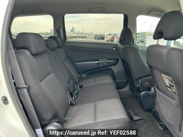 Used 2005 AT toyota wish ZNE10G Image[14]