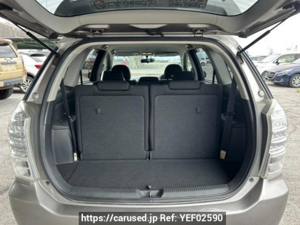 Used 2005 AT toyota wish ZNE10G Image[8]