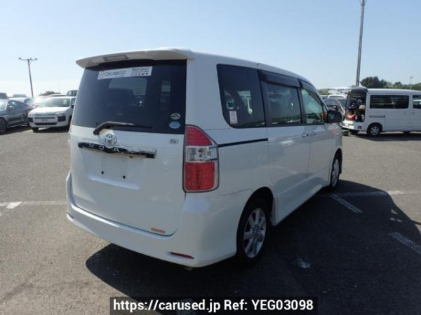 Used 2009 AT toyota noah ZRR70W Image[6]