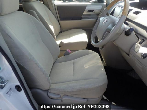 Used 2009 AT toyota noah ZRR70W Image[15]