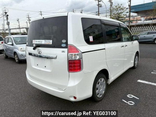 Used 2009 AT toyota noah ZRR70G Image[6]