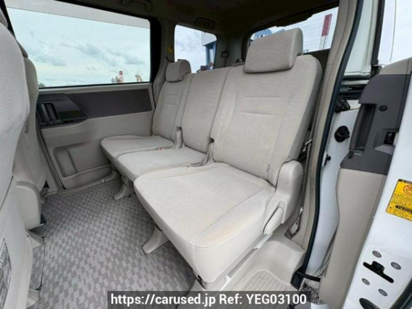 Used 2009 AT toyota noah ZRR70G Image[14]
