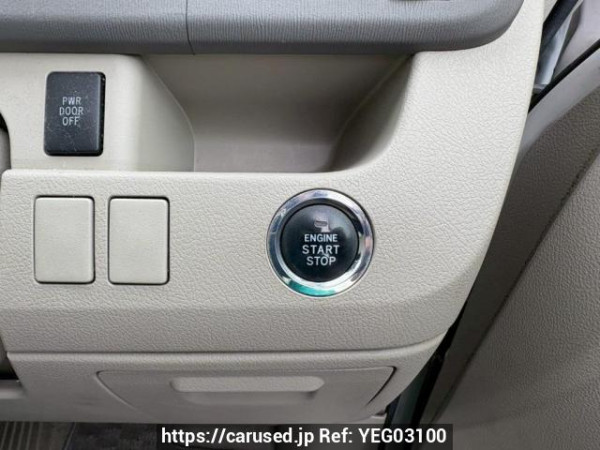Used 2009 AT toyota noah ZRR70G Image[30]