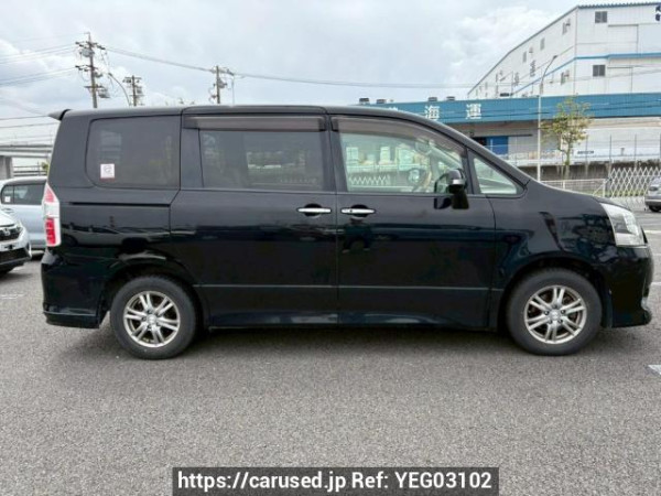 Used 2009 AT toyota noah ZRR70W Image[7]
