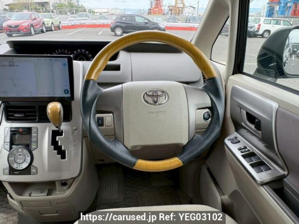 Used 2009 AT toyota noah ZRR70W Image[17]