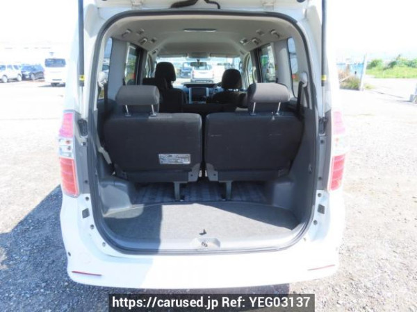 Used 2010 AT toyota noah ZRR70W Image[8]