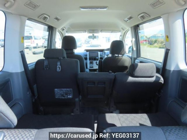 Used 2010 AT toyota noah ZRR70W Image[21]