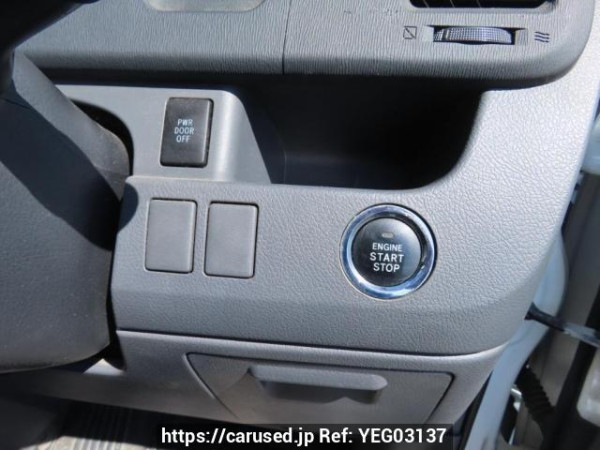 Used 2010 AT toyota noah ZRR70W Image[32]