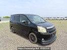 Toyota Noah ZRR70W