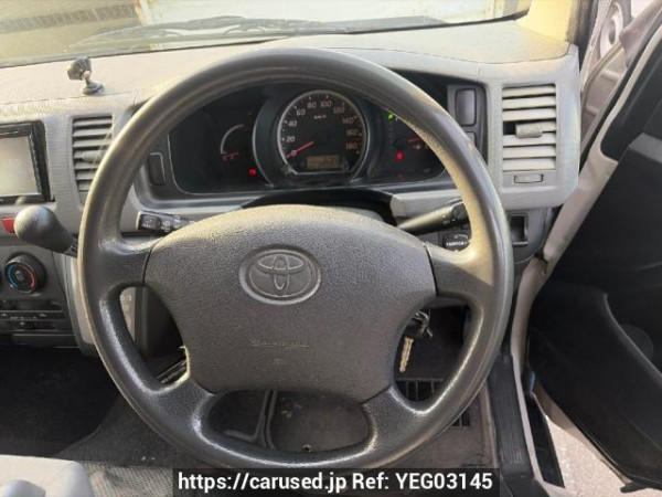 Used 2004 AT toyota regiusace-van KDH200V Image[11]