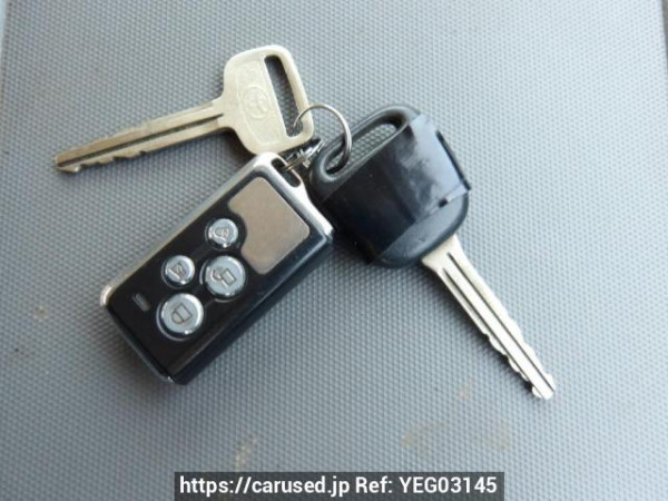 Used 2004 AT toyota regiusace-van KDH200V Image[29]