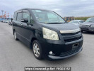 Toyota Noah ZRR70W