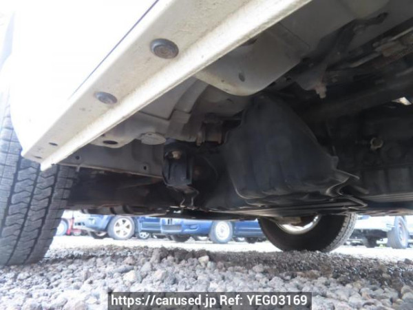 Used 2005 AT toyota hiace-wagon TRH214W Image[31]