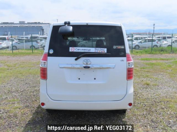 Used 2009 AT toyota noah ZRR70G Image[5]