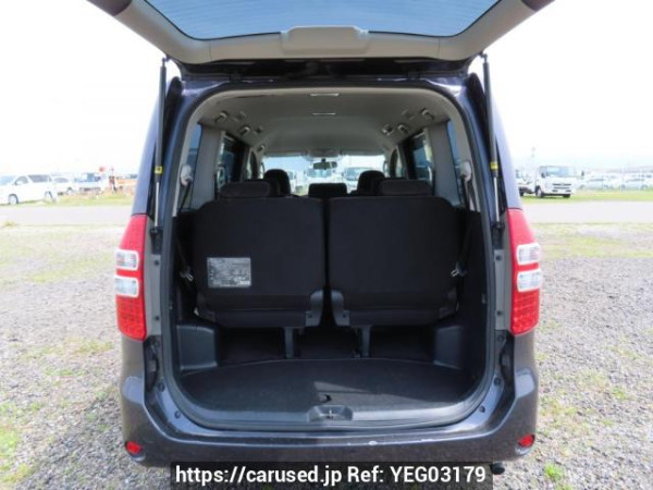 Used 2010 AT toyota noah ZRR70G Image[8]