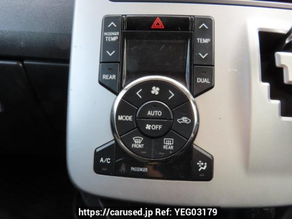 Used 2010 AT toyota noah ZRR70G Image[30]