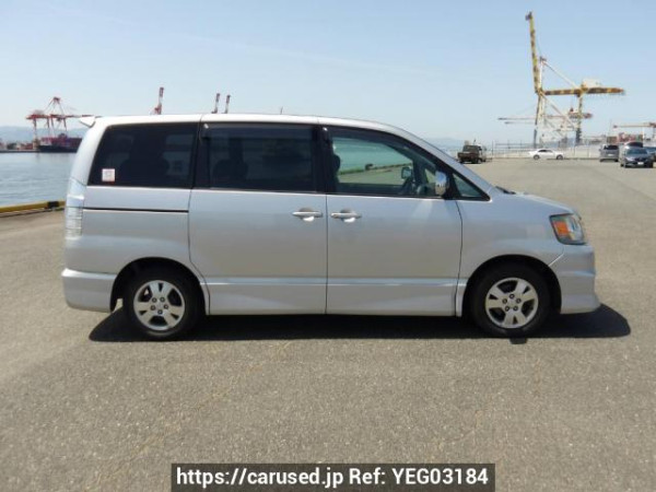 Used 2004 AT toyota noah AZR60G Image[7]