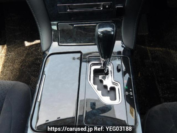 Used 2005 AT toyota crown GRS180 Image[26]