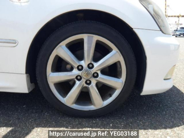 Used 2005 AT toyota crown GRS180 Image[33]