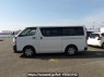Used 2017 AT toyota regiusace-van KDH201V Image[3]