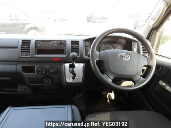 Used 2017 AT toyota regiusace-van KDH201V Image[18]