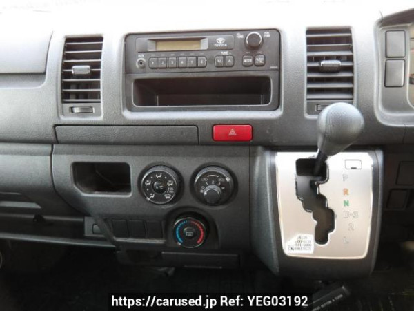 Used 2017 AT toyota regiusace-van KDH201V Image[21]