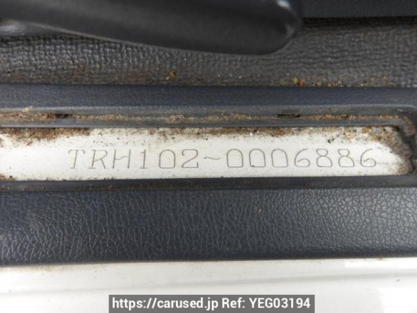 Used 2004 AT toyota regiusace-van TRH102V Image[12]