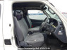 Used 2004 AT toyota regiusace-van TRH102V Image[13]