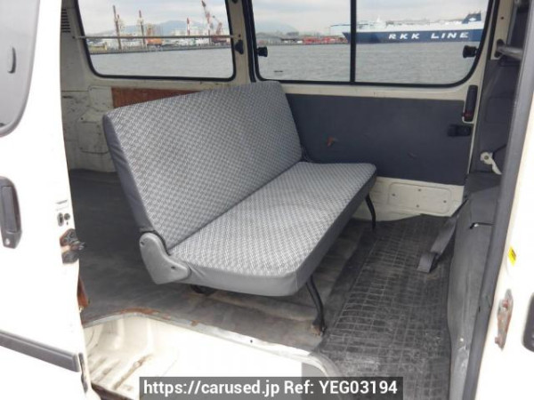 Used 2004 AT toyota regiusace-van TRH102V Image[15]